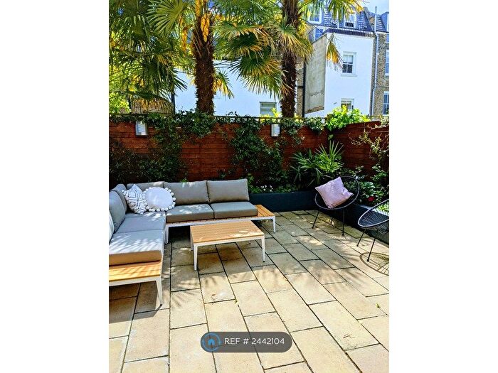 2 Bedroom Semi-Detached House To Rent In Mallinson Road, London, SW11