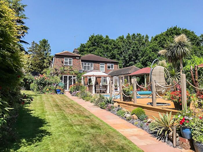 4 Bedroom Detached House For Sale In Foxhole Lane, Hawkhurst, Cranbrook, TN18