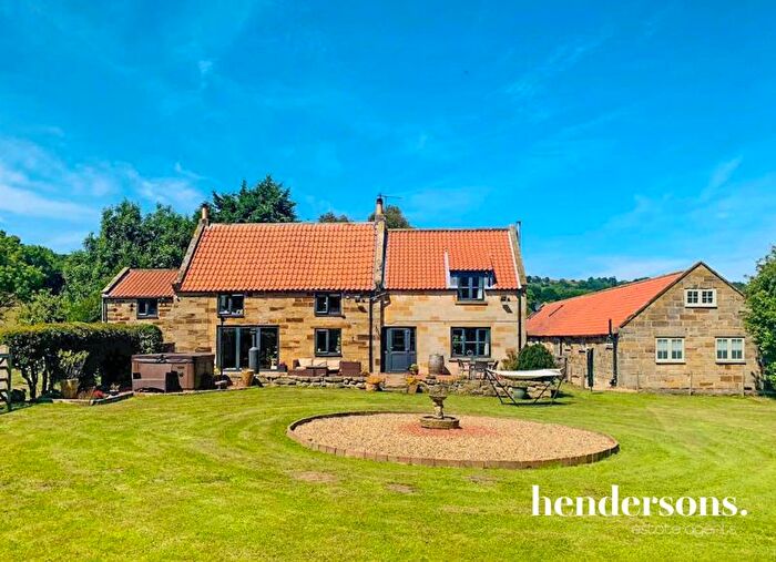 5 Bedroom Farmhouse For Sale In Aislaby, Whitby, YO21