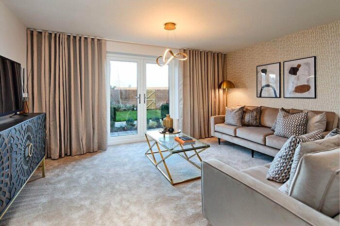 3 Bedroom Semi-Detached House For Sale In Wilsons Lane, Exhall, Coventry, Warwickshire, CV7