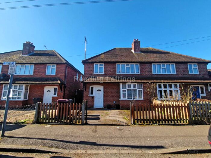 3 Bedroom Semi-Detached House To Rent In Addison Road, Reading, RG1