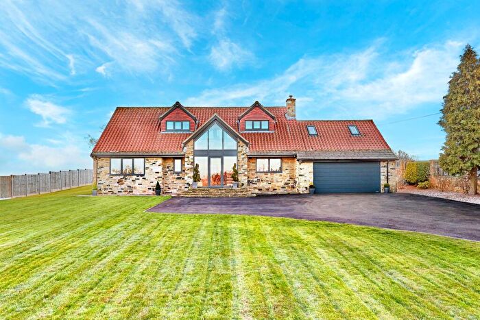 4 Bedroom Detached House For Sale In Ulaka, Clayton, DN5