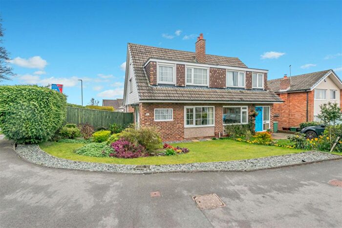 3 Bedroom Semi-Detached Bungalow For Sale In Hall Park Rise, Horsforth, Leeds, LS18