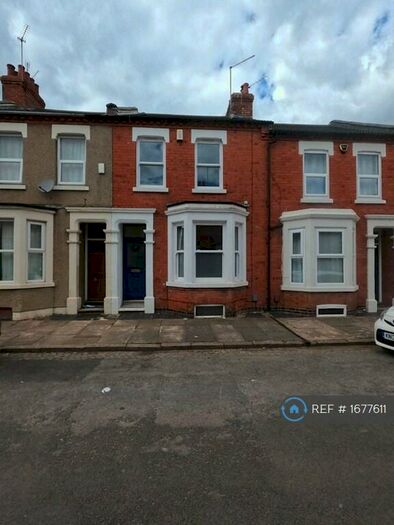 3 Bedroom Terraced House To Rent In Cedar Road, Northampton, NN1