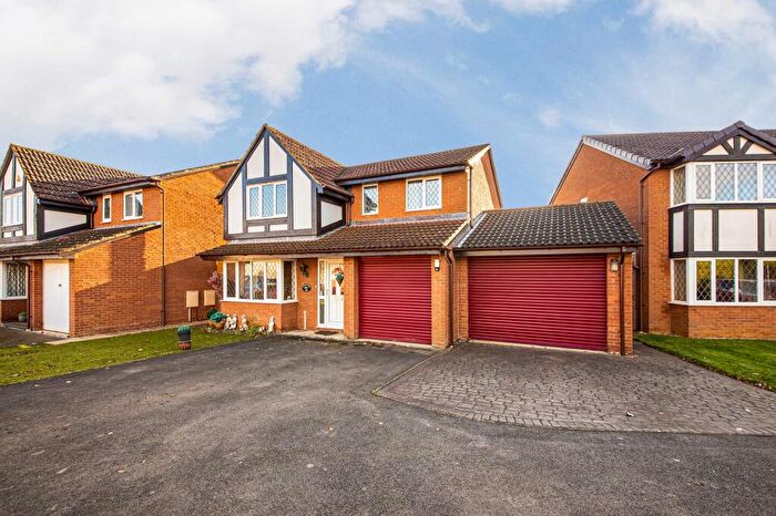 3 Bedroom Detached House For Sale In Loyd Close, Abingdon, OX14
