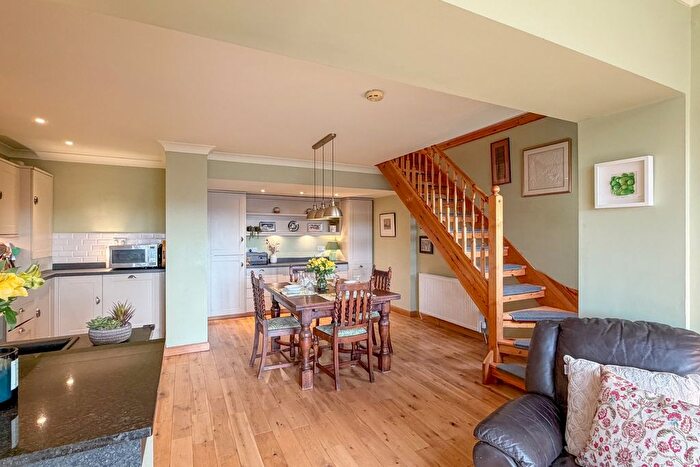 4 Bedroom Semi-Detached House For Sale In Orrock Drive, Burntisland, KY3