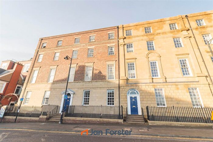 2 Bedroom Flat For Sale In Collingwood Mansions, North Shields, NE29