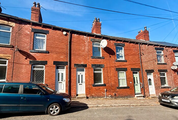 2 Bedroom Terraced House For Sale In Spring Street, Barnsley, S70