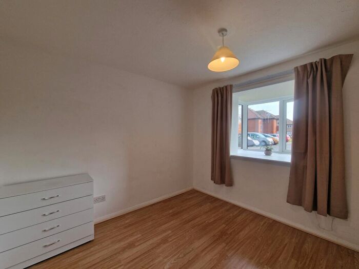 1 Bedroom Flat To Rent In Walcheren Close, Deal, CT14