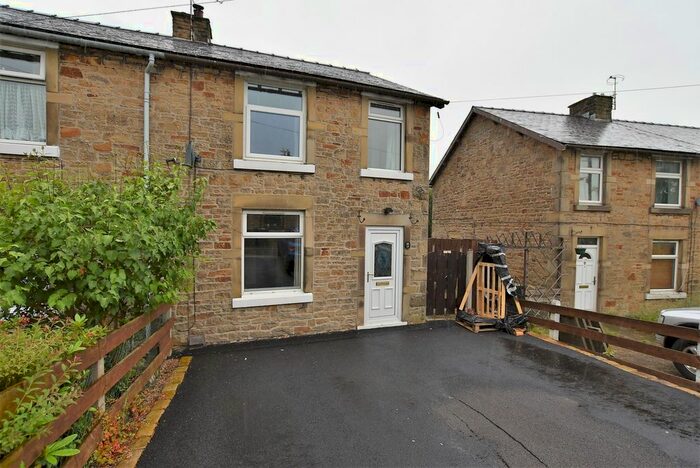 2 Bedroom Semi-Detached House To Rent In Anchor Avenue, Chapel-En-Le-Frith, High Peak, SK23