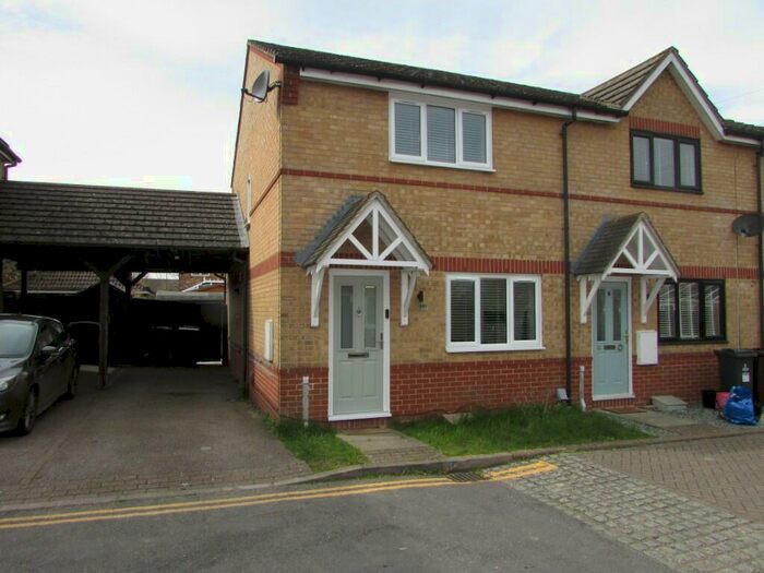 2 Bedroom End Of Terrace House To Rent In Wansbeck Close, Stevenage, Hertfordshire, SG1