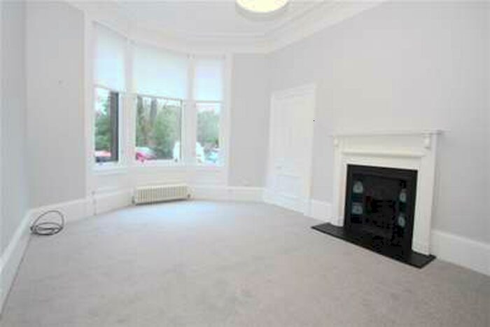 2 Bedroom Flat To Rent In Eastercraigs, Dennistoun, G31