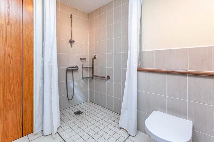 1 Bedroom Flat To Rent In Swift House, Maidenhead, Berkshire, SL6