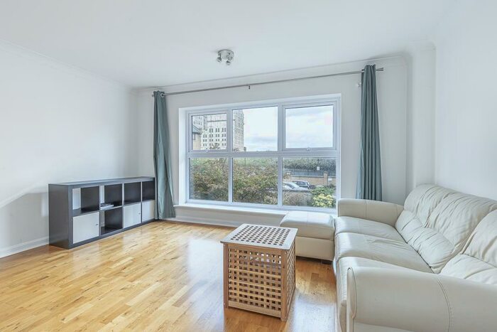 4 Bedroom End Of Terrace House To Rent In Pankhurst Avenue, Britannia Village, E16