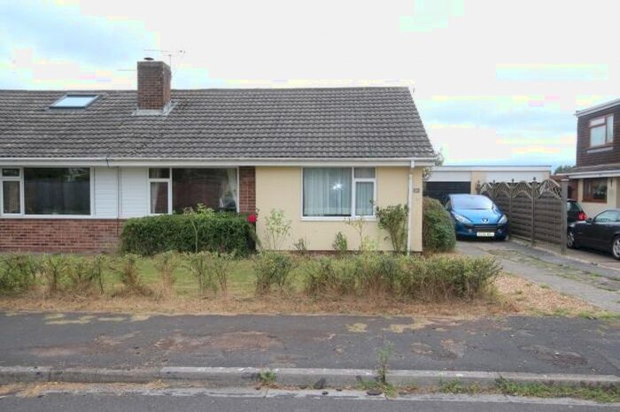 3 Bedroom Semi-Detached Bungalow For Sale In Estuary Park, Combwich, Bridgwater, TA5