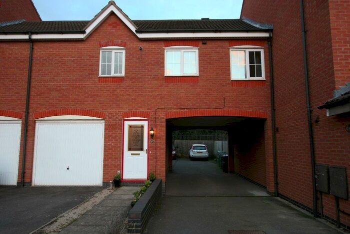 2 Bedroom Flat To Rent In Adam Dale, Loughborough, LE11