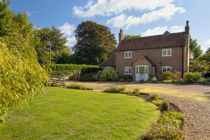 5 Bedroom Detached House For Sale In Old Renville Farmhouse, Renville, Near Bridge, Canterbury, CT4