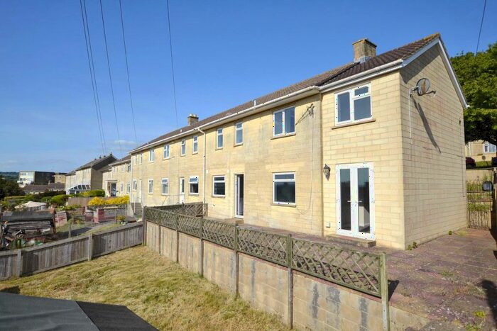 5 Bedroom House To Rent In Poolemead Road, Bath, BA2
