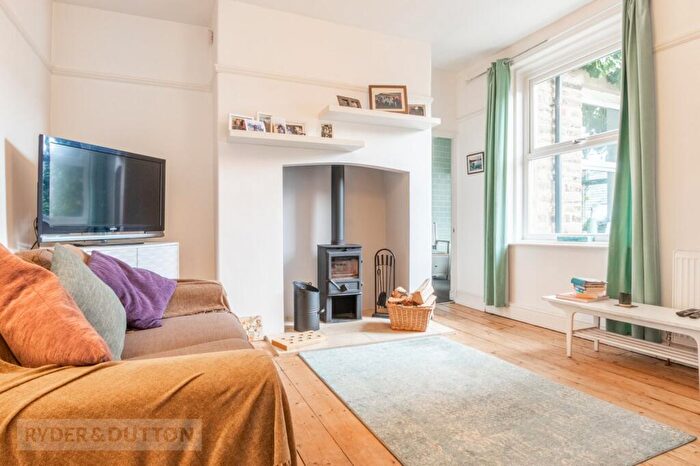 2 Bedroom Semi-Detached House For Sale In Grains Road, Delph, Saddleworth, OL3