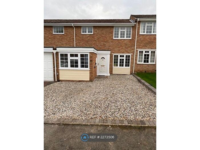 3 Bedroom Terraced House To Rent In Dunn Crescent, Kintbury, Hungerford, RG17
