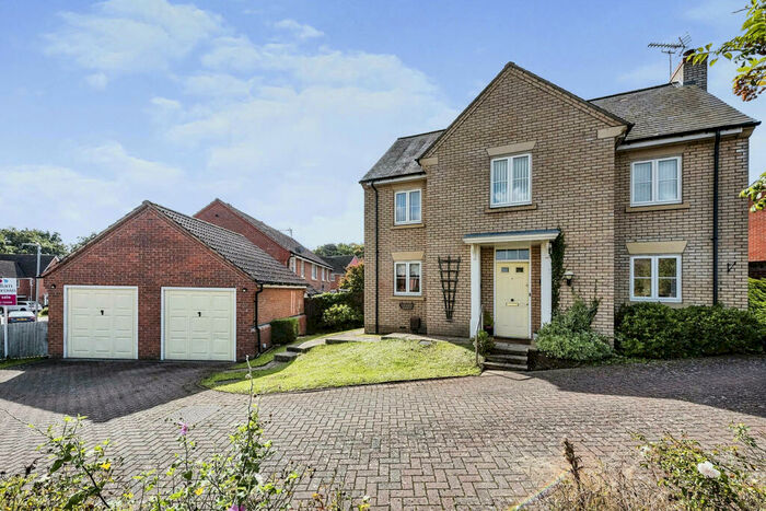 4 Bedroom Detached House For Sale In Comfrey Way, Thetford, IP24