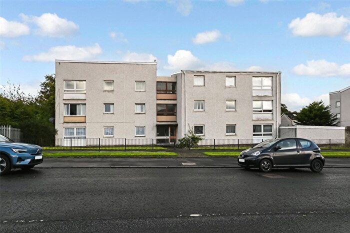 2 Bedroom Flat For Sale In Carnwadric Road, Thornliebank, Glasgow, East Renfrewshire, G46