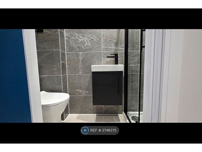 Studio To Rent In Sidcup Road, London, SE9