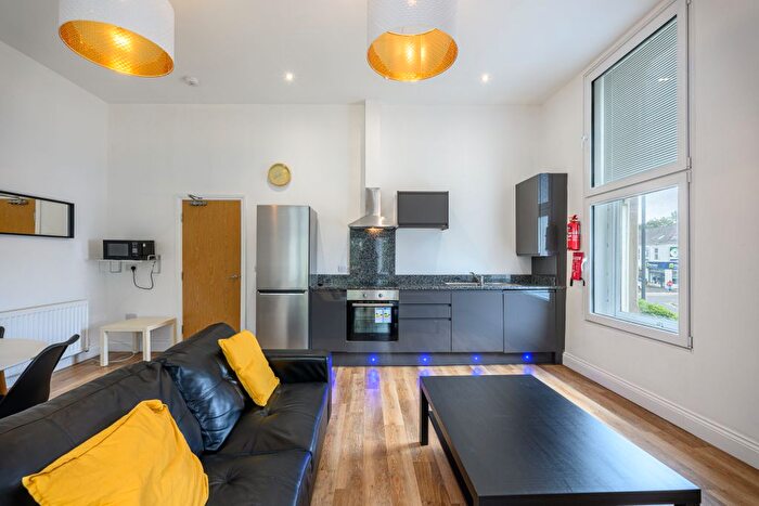 2 Bedroom Flat To Rent In Osborne Terrace, Jesmond, NE2