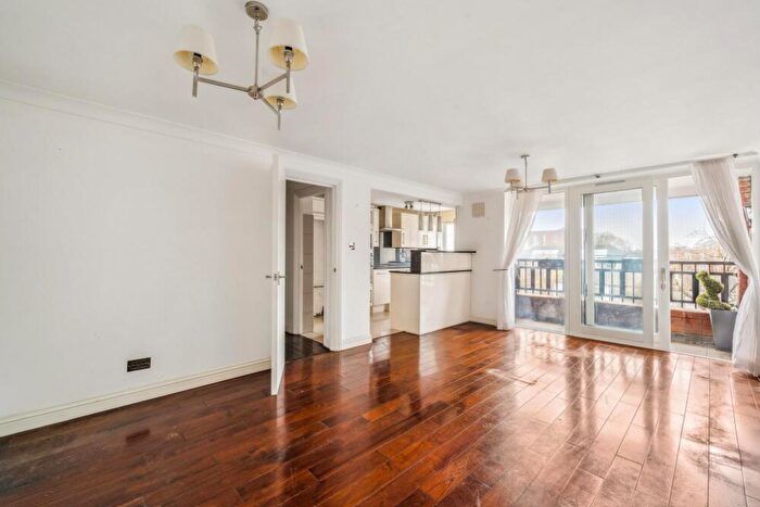 2 Bedroom Apartment For Sale In Edith Terrace, London, SW10