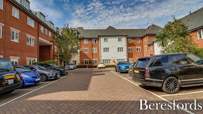 2 Bedroom Apartment For Sale In Ongar Road, Brentwood, CM15