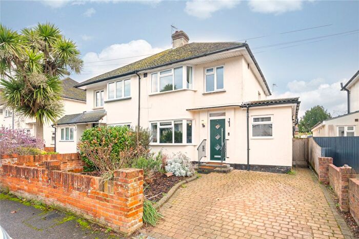 3 Bedroom Semi Detached House For Sale In Addlestone, KT15