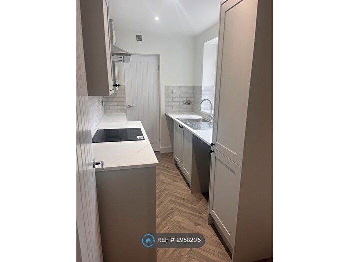 2 Bedroom Terraced House To Rent In Lime St, Stoke-On-Trent, ST4