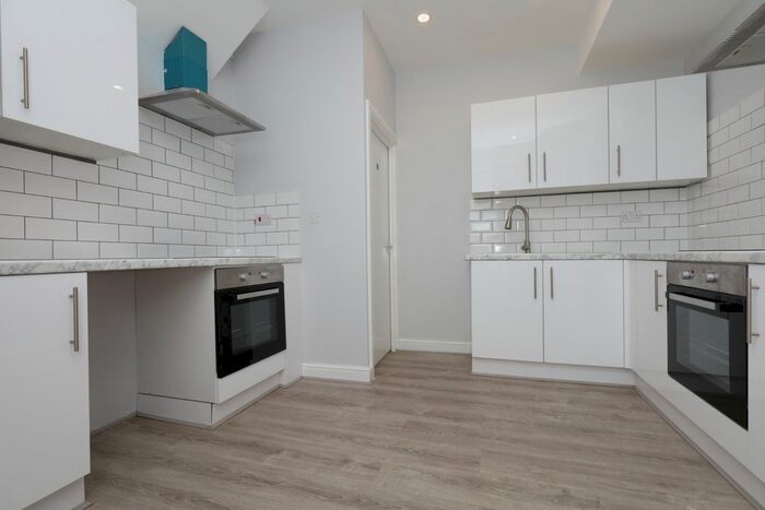 Studio To Rent In Alexandra Avenue, Uxbridge UB1