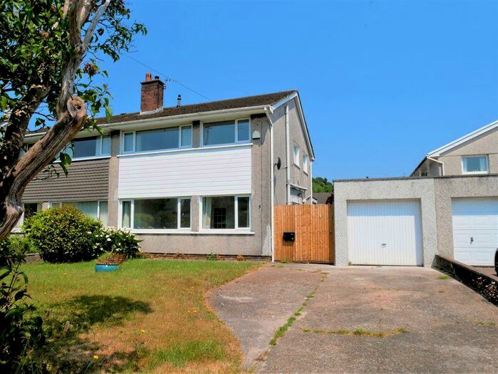 3 Bedroom Semi-Detached House To Rent In Danygraig Crescent, Talbot Green, CF72