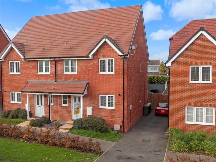 Houses for sale & to rent in ME17 4HG, Mill Lane, Coxheath And Hunton