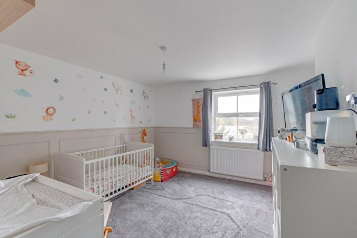 3 Bedroom End Of Terrace House For Sale In Nags Head Cottage, Redditch Road, Studley, B80