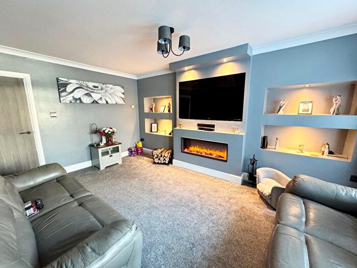 2 Bedroom Semi-Detached Bungalow For Sale In Dale Close, Stockton-On-Tees, TS19