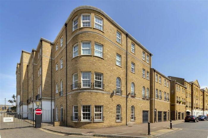 1 Bedroom Flat To Rent In Frederick Square, London, SE16