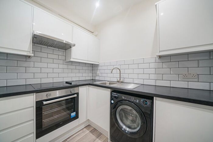 1 Bedroom Flat To Rent In Turnpike Lane, Turnpike Lane, N8