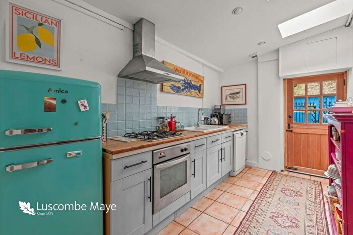 2 Bedroom Cottage For Sale In Phoenix Place, Kingsbridge, TQ7