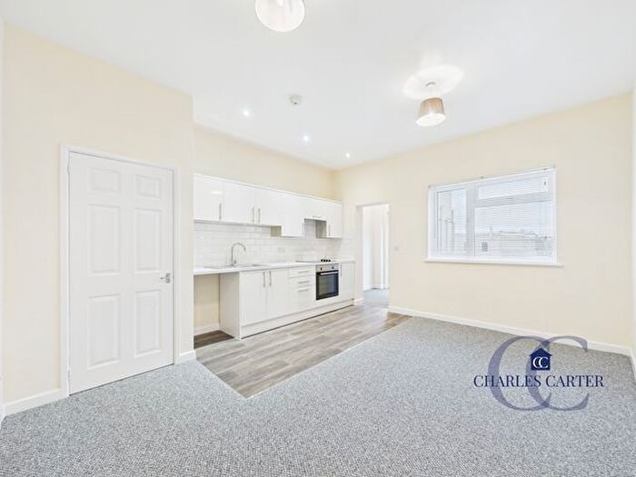 2 Bedroom Flat To Rent In Church Street, Tewkesbury, GL20