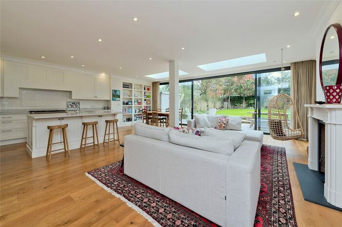 5 Bedroom Detached House To Rent In Brondesbury Road, London, NW6