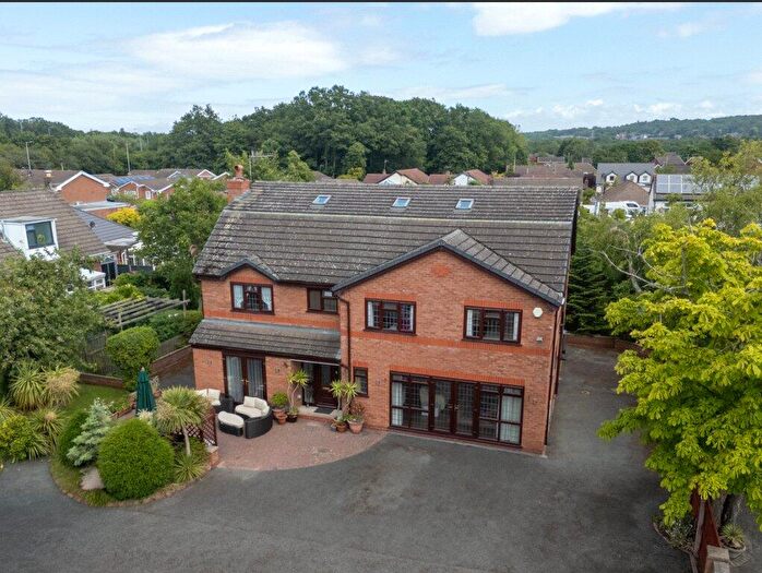 8 Bedroom Detached House For Sale In Manor Drive, Upton, Wirral, CH49