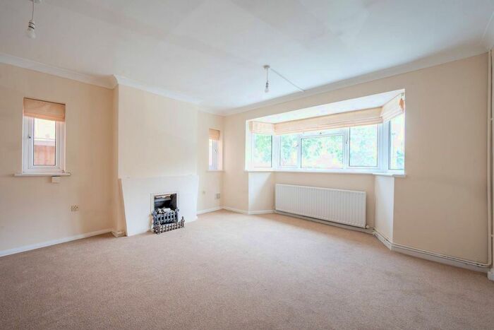 4 Bedroom Property To Rent In Dora Road, Wimbledon Park, London, SW19