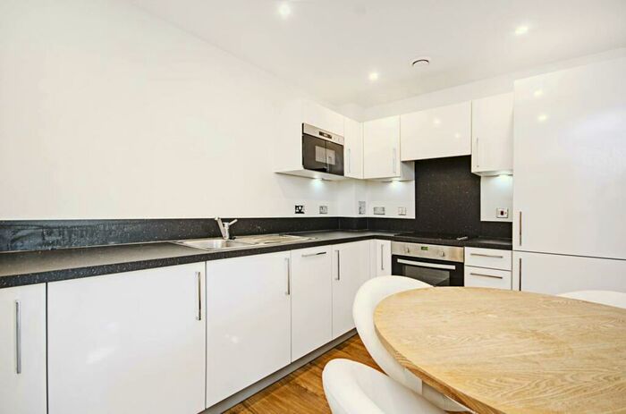 1 Bedroom Flat To Rent In Dalston Square, Dalston, London, E8