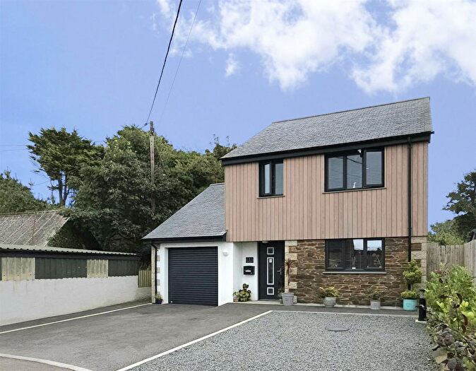 3 Bedroom Detached House For Sale In Mab Ha Broder, Trewennack, TR13