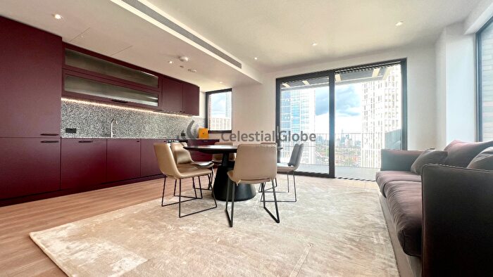 2 Bedroom Apartment To Rent In Viaduct Gardens, London, SW11