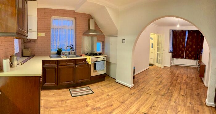 2 Bedroom Semi-Detached House To Rent In Third Avenue, Luton, LU3