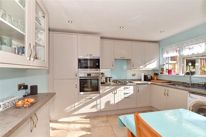 2 Bedroom Detached Bungalow For Sale In Cherry Gardens, Herne Bay, Kent, CT6