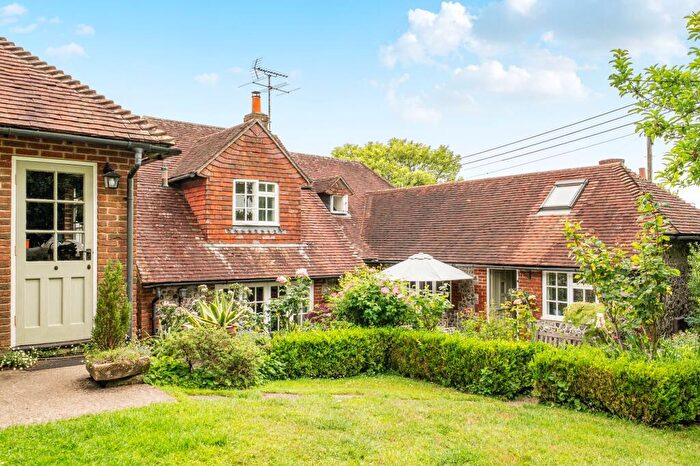 4 Bedroom Detached House For Sale In South Lane, Houghton, BN18